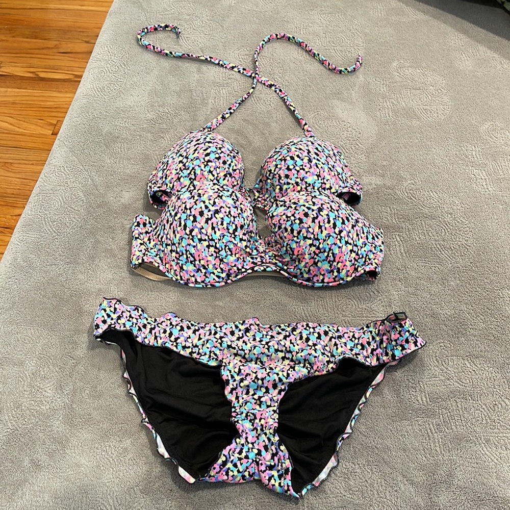 Victoria’s Secret Bikini Bundle